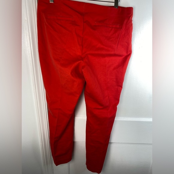 CROSBY 12 Designer Vibrant Red Dress Skinny Pants with Pockets - Picture 5 of 9